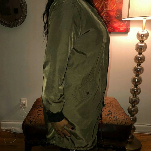 Jacket - Picture 6 of 8